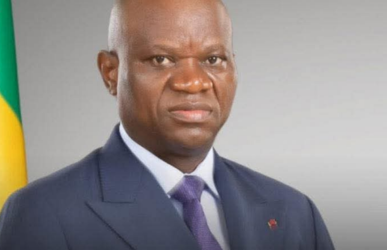 Gabon : la nouvelle régulation des réseaux sociaux et le débat sur l&rsquo;anonymat en ligne