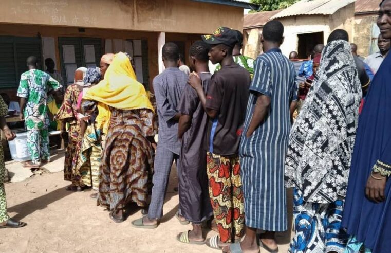 Bénin : un raz-de-marée électoral bat des records d&rsquo;engagement citoyen