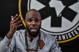 Kemi Seba et les suprémacistes blancs : les dessous d&rsquo;une arrestation choc en Afrique du Sud