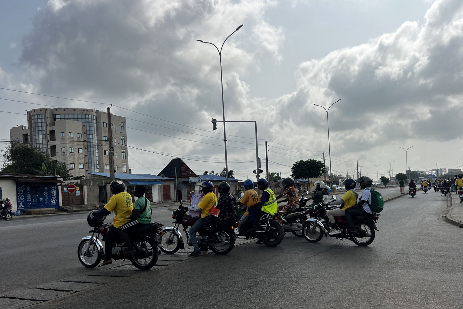 Tentative de coup d’État au Bénin : les autorités rassurent sur la situation