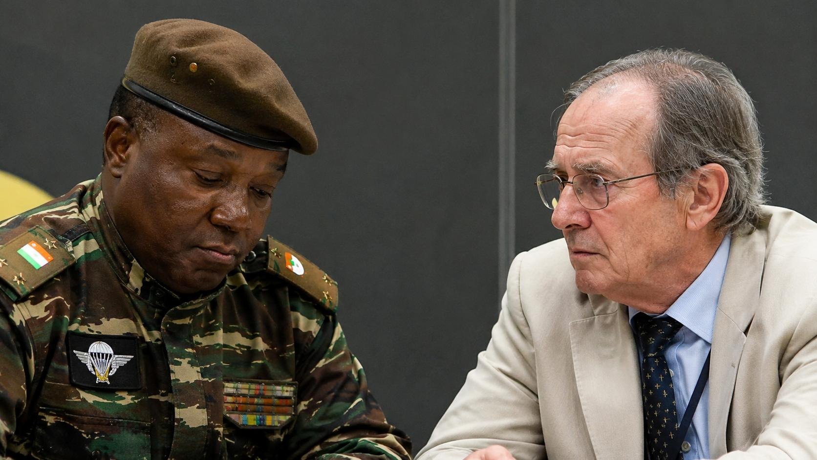 Affaire Pascal Tigri : au Niger, la vérité éclate derrière les mensonges du général Tiani