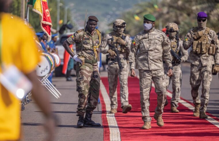 Mali : l&rsquo;armée au cœur des choix politiques du pays
