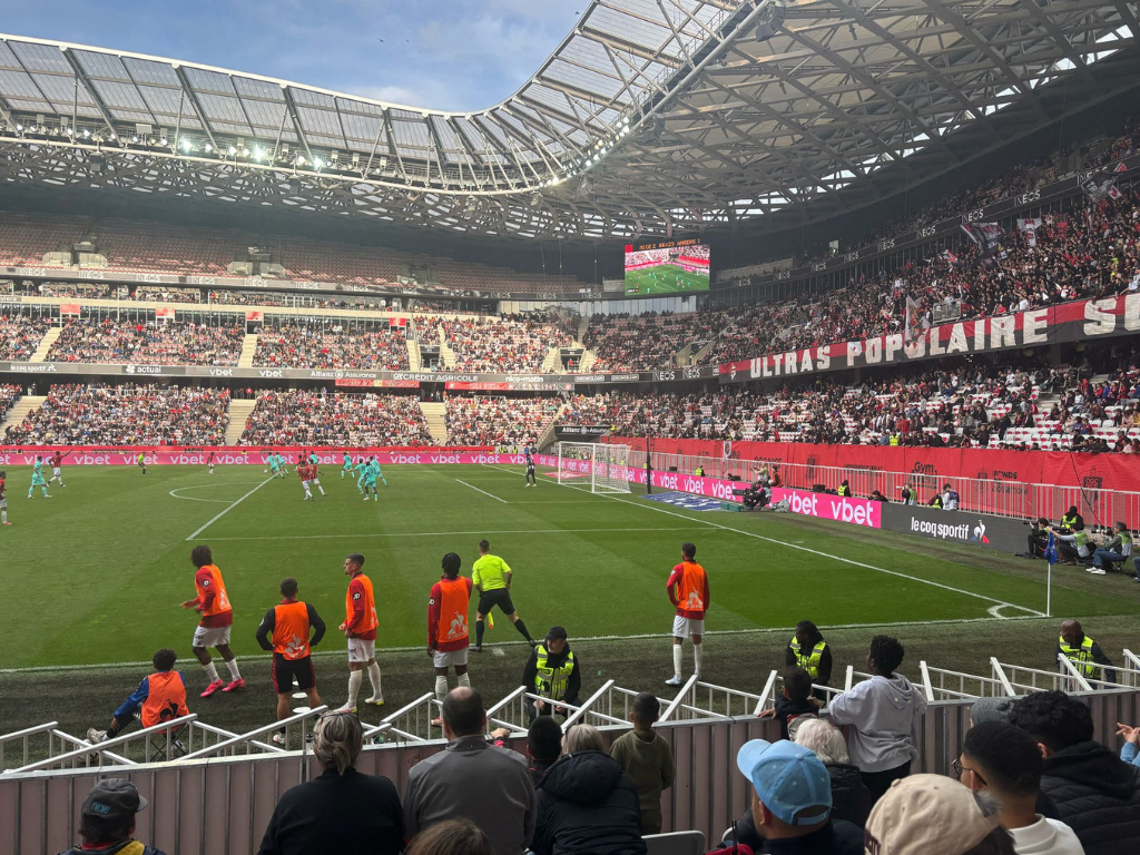 Nice face à Saint-Étienne : comment suivre le barrage décisif de Ligue 1