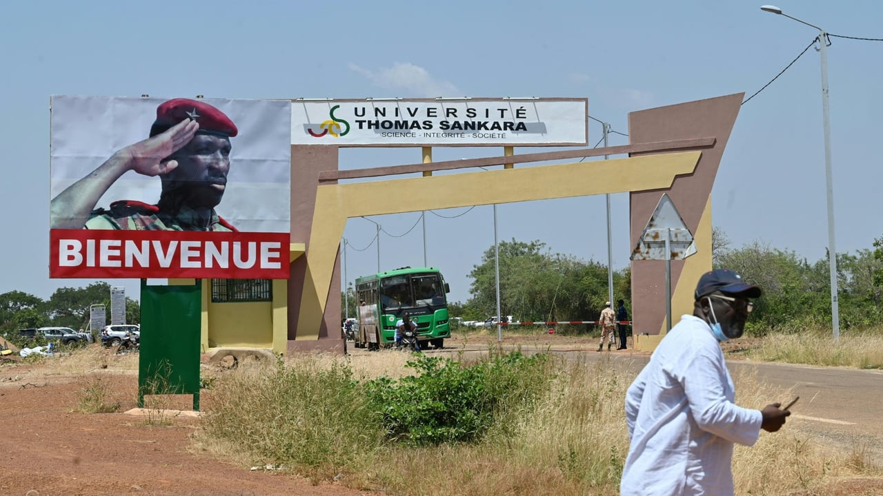 Burkina Faso : la junte militaire suspend l&rsquo;association étudiante la plus influente du pays