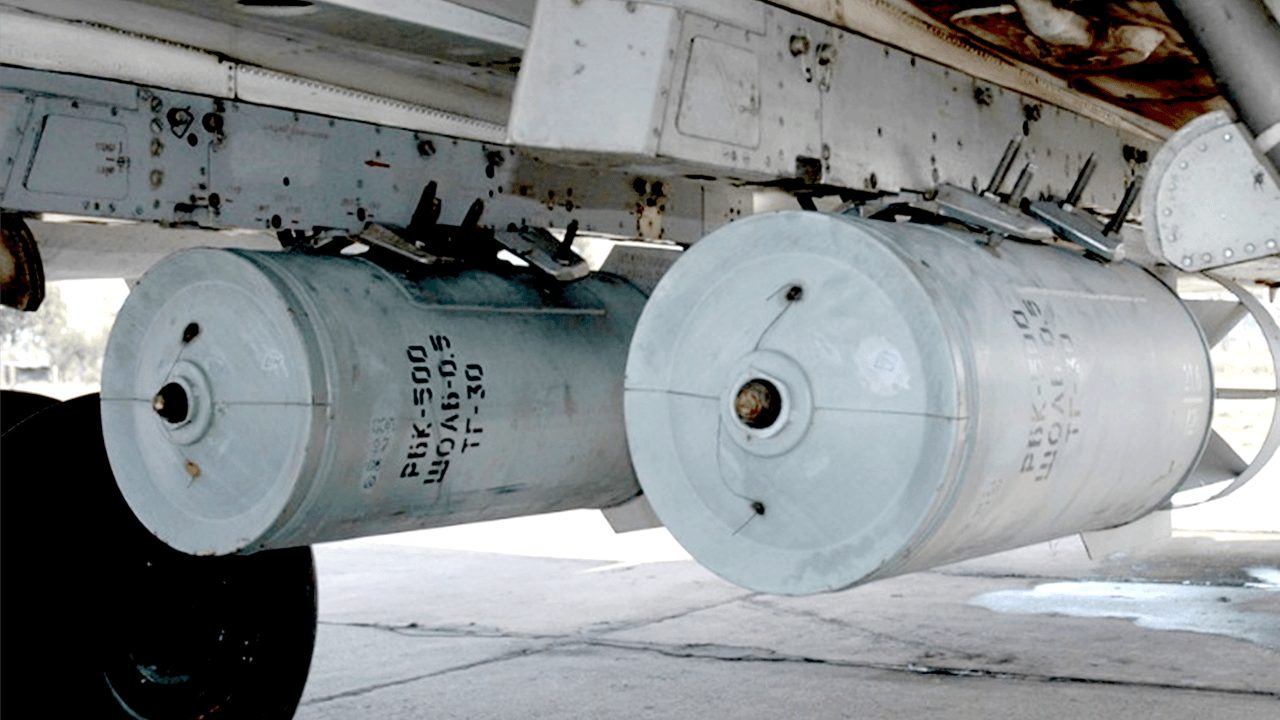 Armes à sous-munitions au Mali : des preuves visuelles accablantes