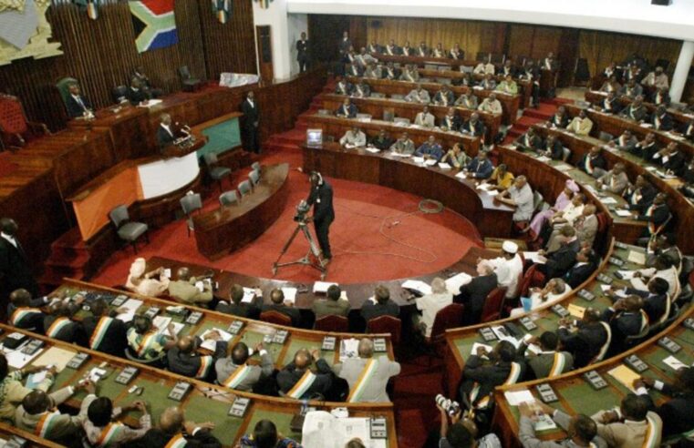 Dissolution de la CEI en Côte d&rsquo;Ivoire : enjeux et perspectives
