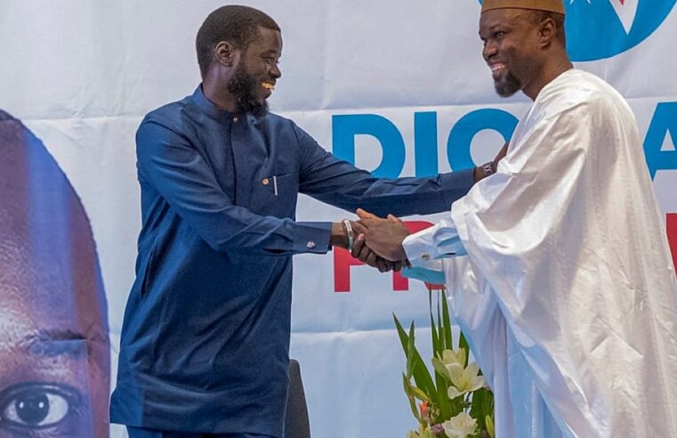 Sénégal : limogé par Diomaye Faye, Sonko s&rsquo;en va « le cœur léger »