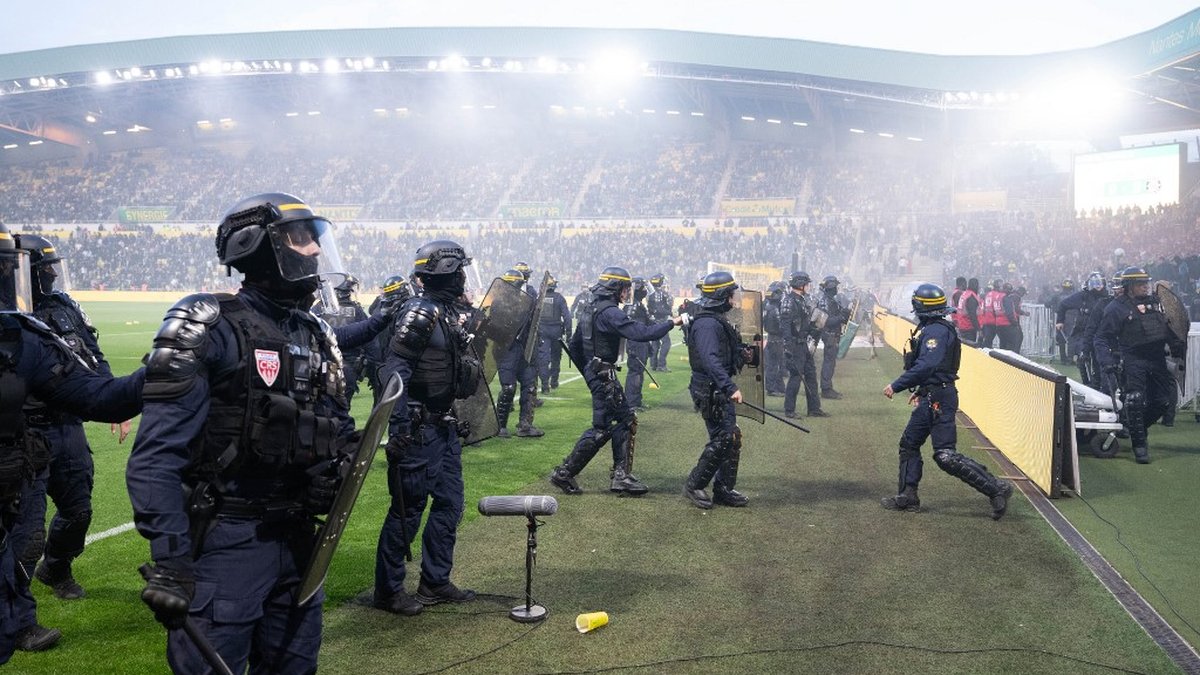 Incidents nantes toulouse : sanctions lfp et conséquences pour le football français