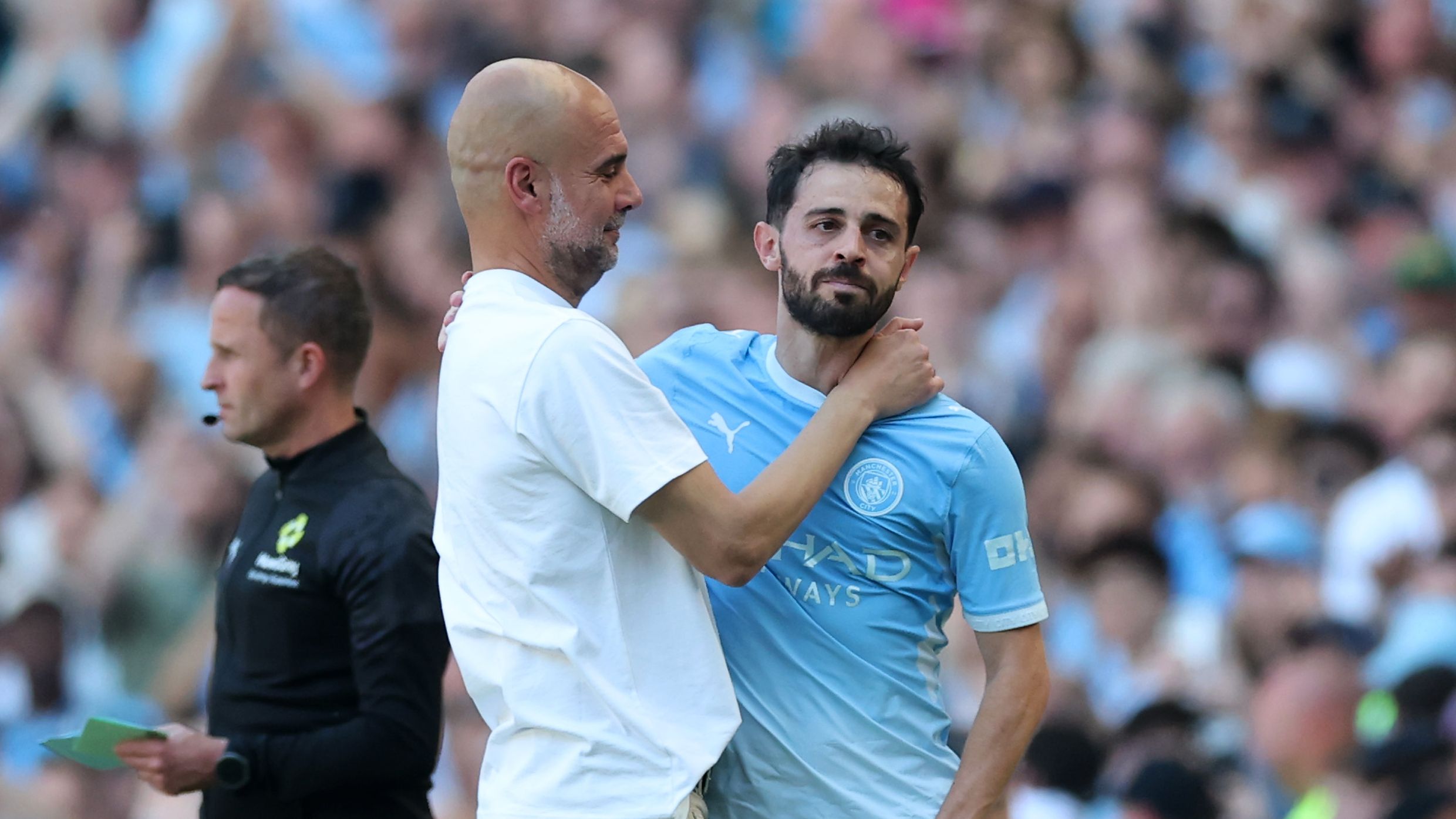 Wayne rooney dénonce les hommages en cours de match à manchester city