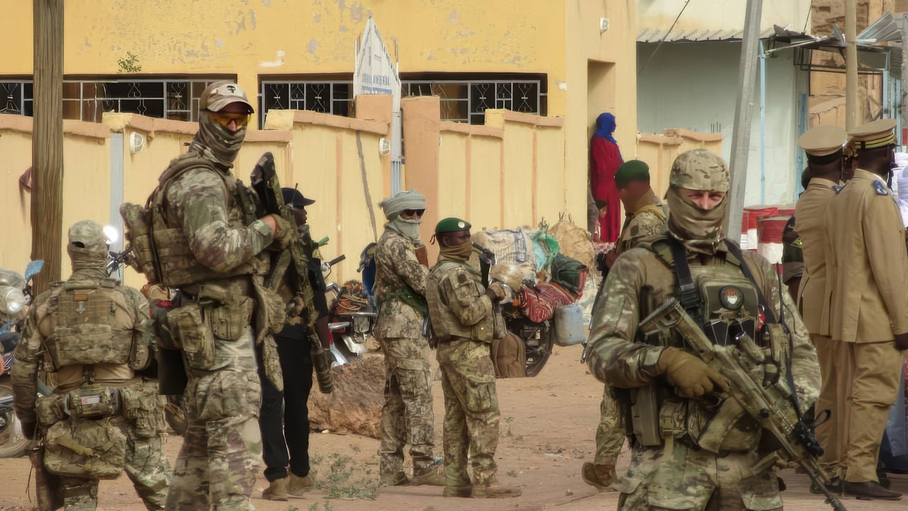 L&rsquo;alliance militaire avec la Russie : le prix exorbitant payé par le Mali