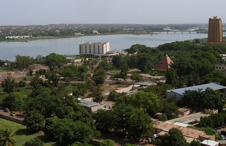 Blocus du JNIM à Bamako : les conséquences dramatiques pour les civils
