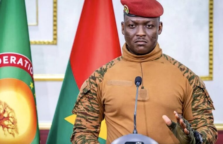 Burkina Faso : suspension massive d&rsquo;associations par la junte militaire