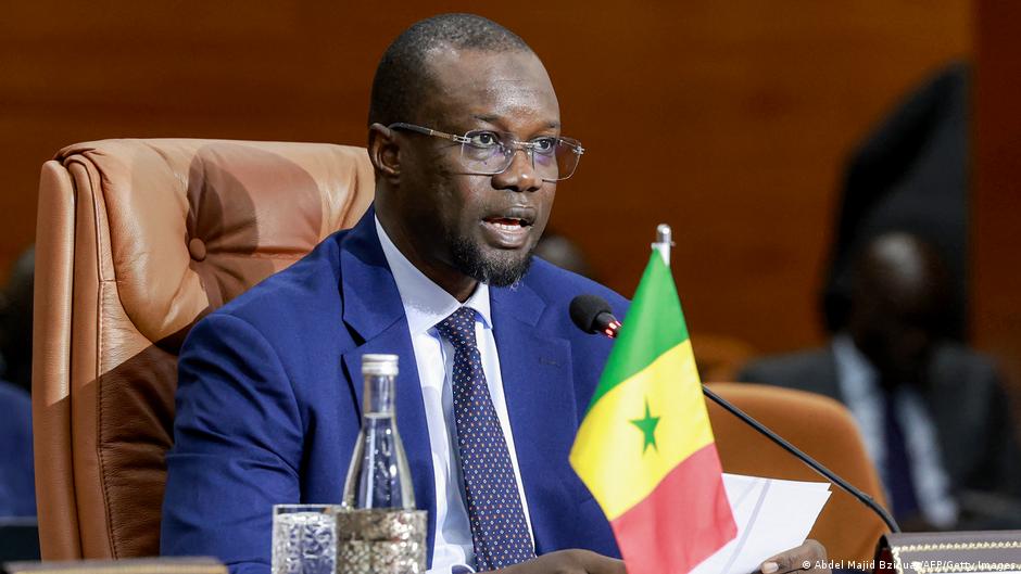 Crainte de critiquer Ousmane Sonko au Sénégal : l&rsquo;ombre des représailles