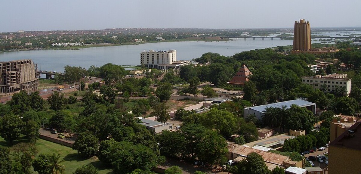 Blocus du JNIM à Bamako : amnesty international alerte sur les droits des civils