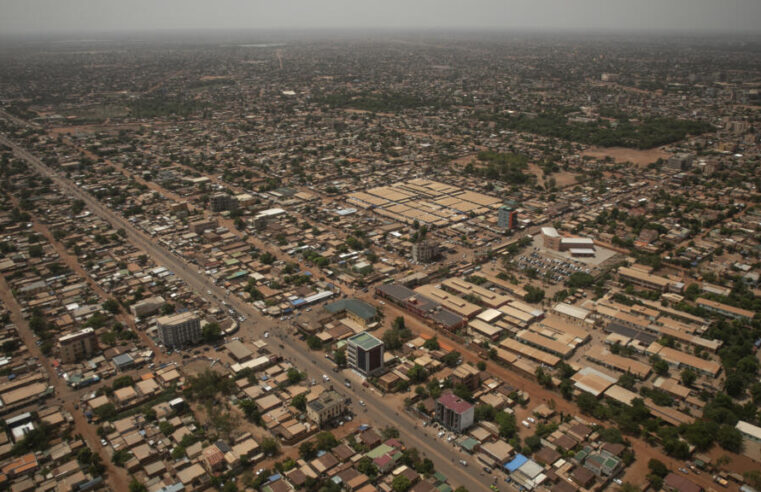 Burkina Faso : suspension d&rsquo;une association étudiante et arrestations musclées