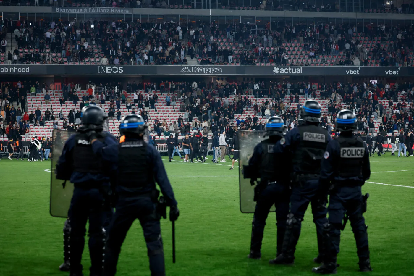 nicé sanctionné avant sa double confrontation face à saint-Étienne
