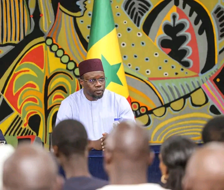 Sonko et Diomaye Faye s'affrontent sur la gestion des fonds politiques au Sénégal