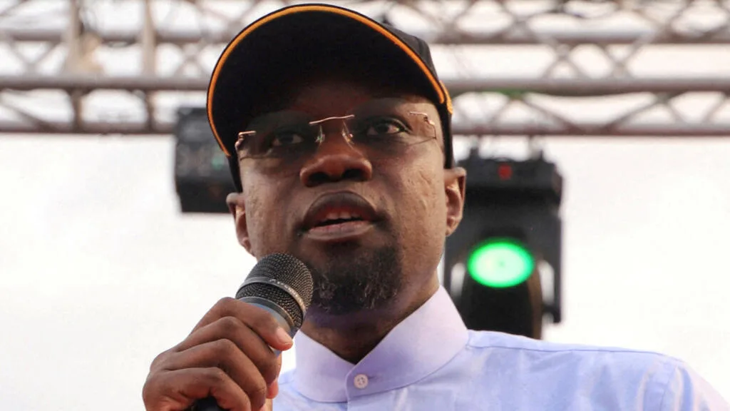 Ousmane Sonko lors d’une prise de parole publique au Sénégal
