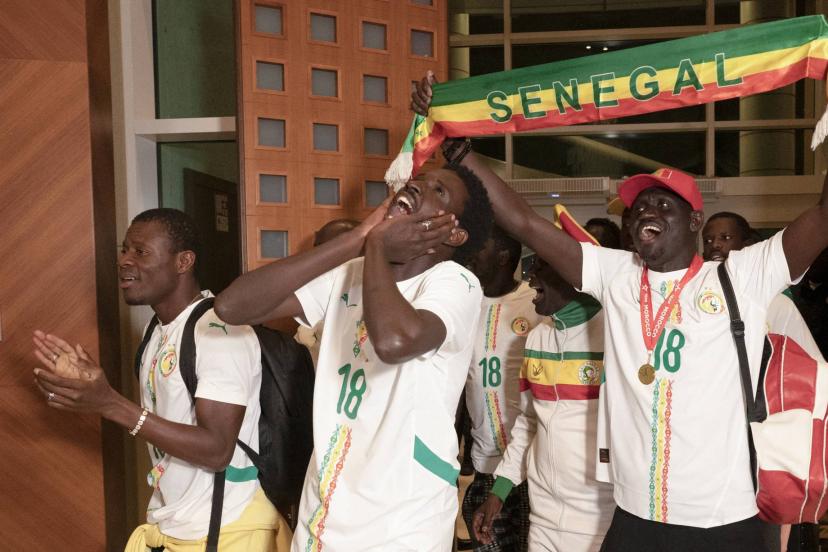 Supporters sénégalais accueillis à l'aéroport international de Ndiass dimanche matin