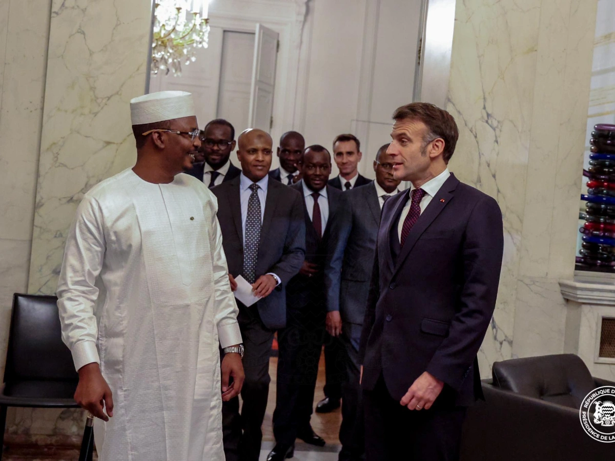 Tchad : la reprise de la coopération militaire française met à l&rsquo;épreuve la crédibilité de Déby
