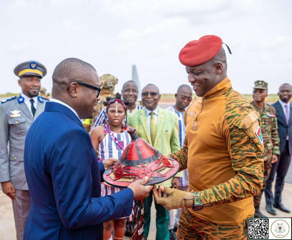 Romuald wadagni et ibrahim traoré scellent des accords à Ouagadougou