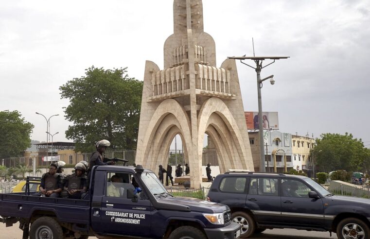 Condamnation d&rsquo;un officier malien à 20 ans de prison : l&rsquo;affaire qui secoue Bamako