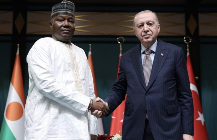 Visite historique du général Tiani en Turquie : une alliance stratégique renforcée