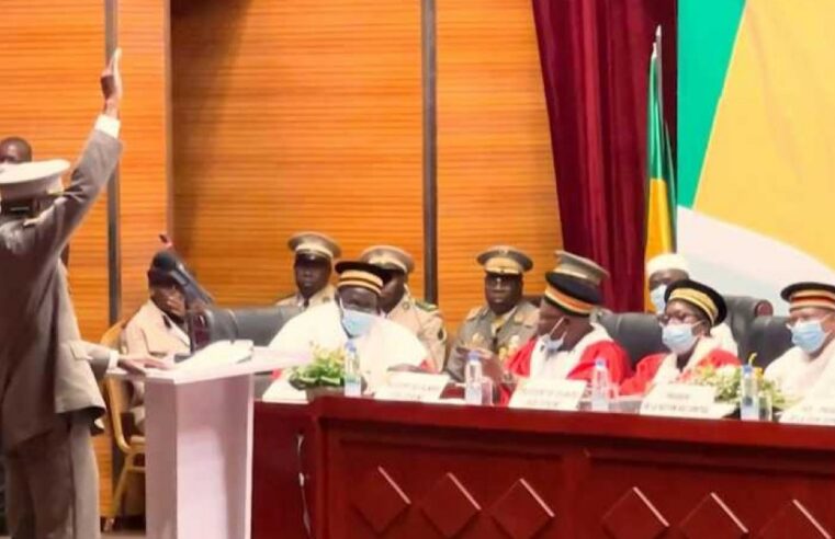 Investiture d&rsquo;Assimi Goïta : le colonel prend officiellement les rênes de la transition au Mali