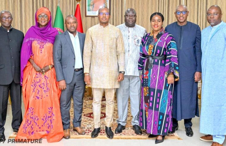 Burkina Faso : le premier ministre soutient le courtage d&rsquo;assurance à Ouagadougou