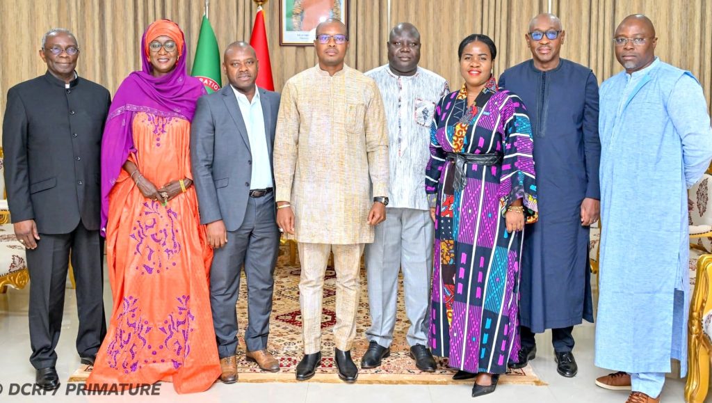 Burkina Faso : le premier ministre soutient le courtage d&rsquo;assurance à Ouagadougou