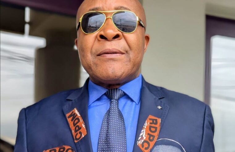 Pr Jean Gatsi agressé à l&rsquo;aéroport de Douala : « je paie mon soutien à Paul Biya »