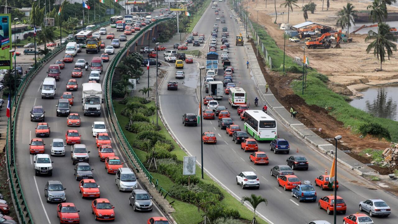 Côte d&rsquo;Ivoire : les VTC électriques gagnent du terrain à Abidjan