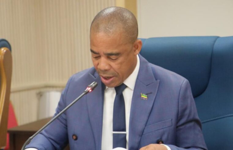 Gabon : le projet de loi pour encadrer les réseaux sociaux