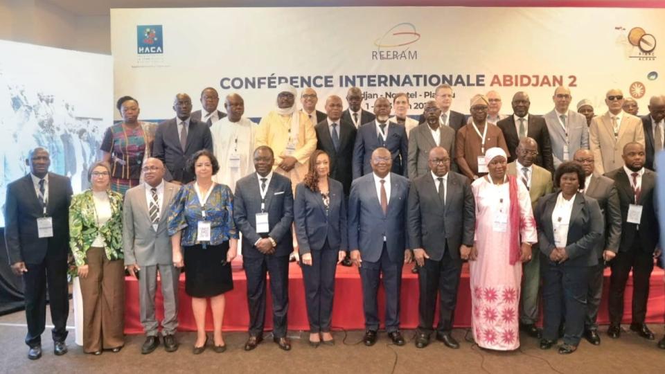 Gabon : la HAC et Meta discutent de la régulation des réseaux sociaux