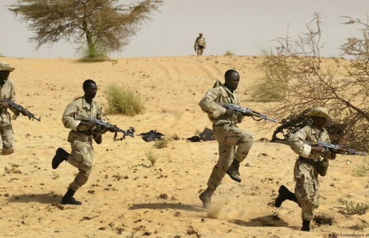 Mali offre primes pour capture de chefs terroristes au Sahel