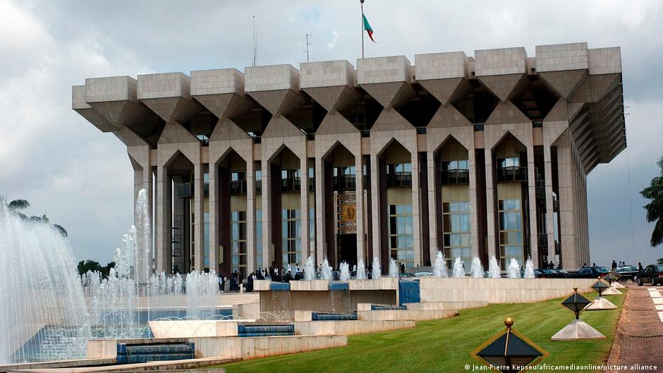 Reprise de la fiscalité locale au Cameroun : l&rsquo;État central prend le contrôle