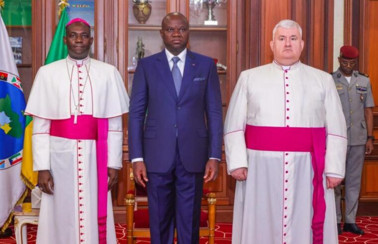 Libreville accueille cinq ambassadeurs pour renforcer sa diplomatie mondiale