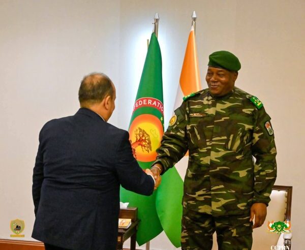 Rencontre historique entre Niamey et Alger pour booster la coopération nigéro-algérienne