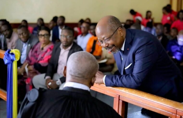 Gabon : l&rsquo;ancien Premier ministre Bilie By Nze maintenu en prison