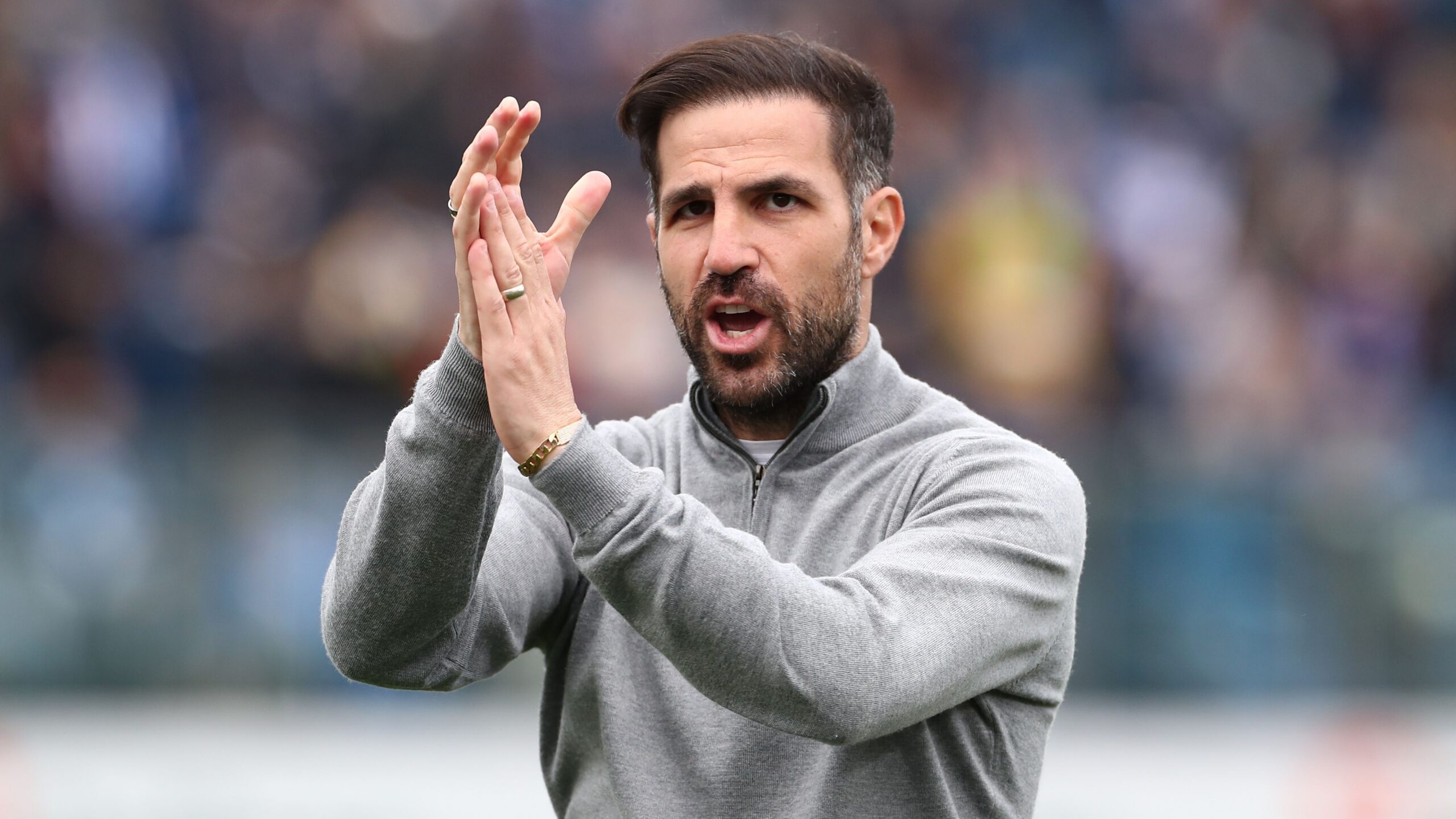 Cesc Fabregas de retour à l&rsquo;Emirates stadium avec Como lors d&rsquo;un match amical