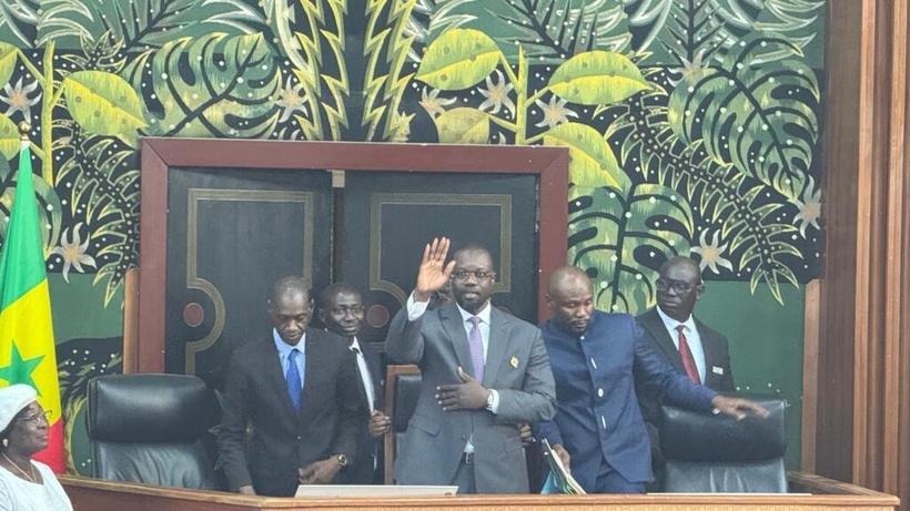 Ousmane Sonko annonce une déclaration à la presse au Sénégal