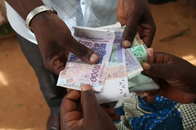 Dette colossale du Sénégal et relations avec le FMI