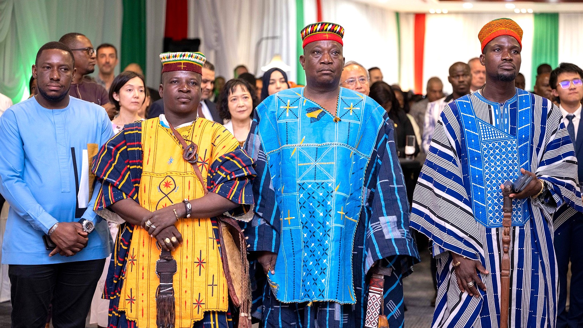 Représentants diplomatiques et autorités burkinabè lors de la célébration