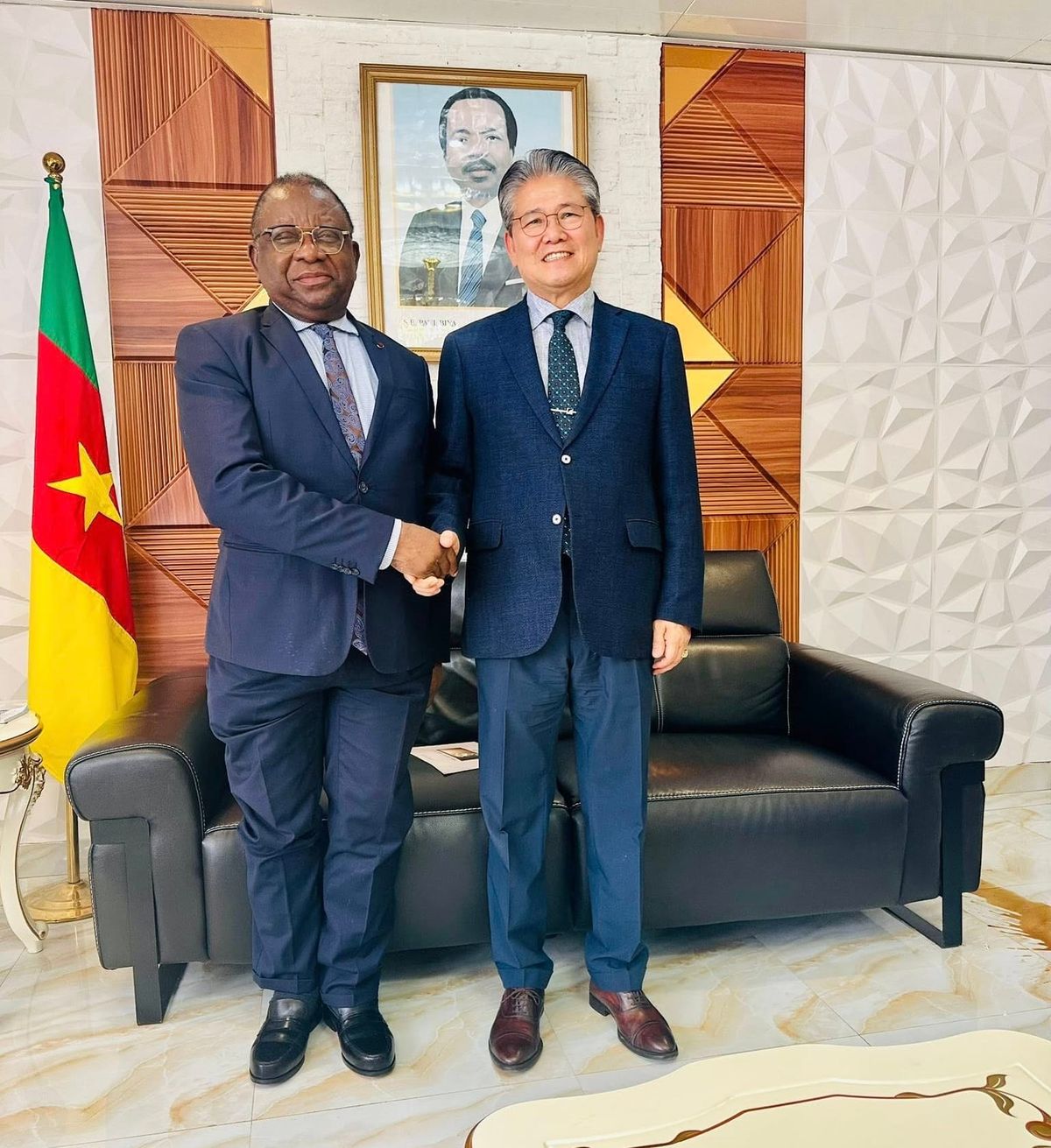 Investissements coréens au Cameroun : cacao et industrie