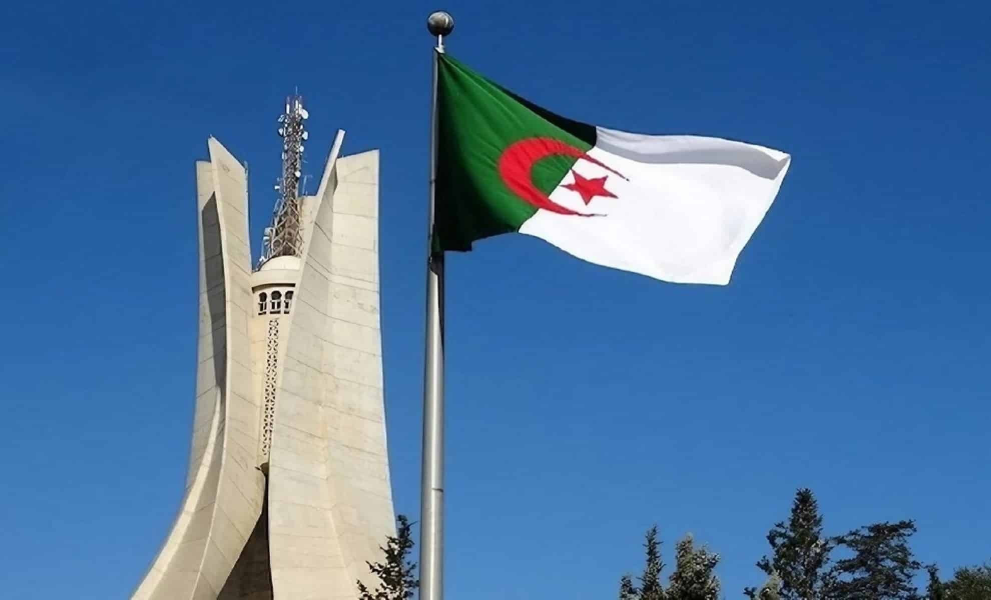 Réchauffement diplomatique entre l&rsquo;Algérie et le Mali : un an de tensions apaisé