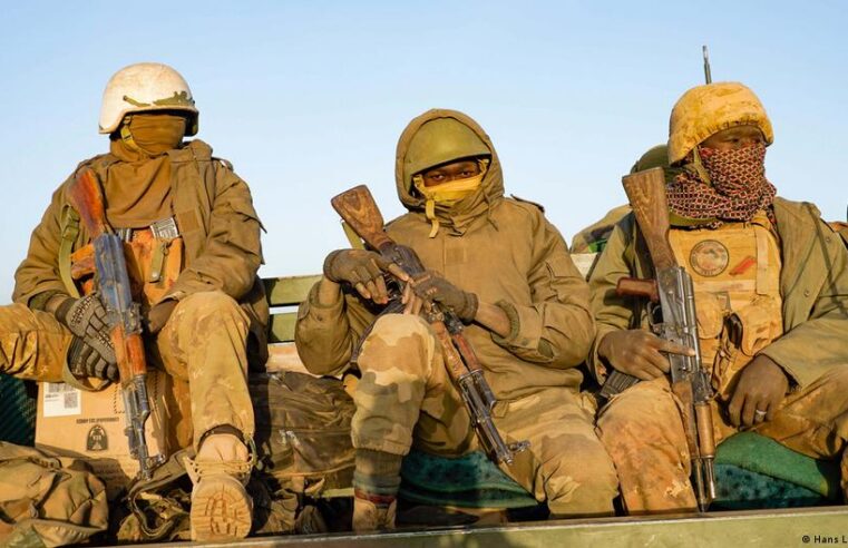 Mercenaires russes au Mali : analyse des pertes réduites face aux djihadistes