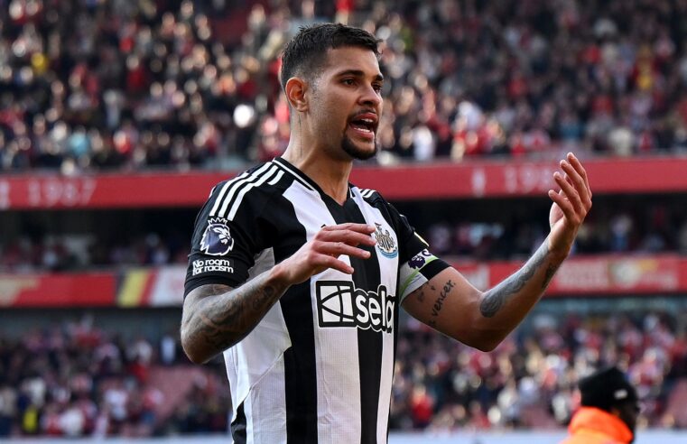 Bruno guimaraes : arsenal et newcastle en négociations pour un transfert record