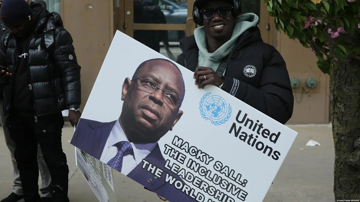 Sénégal : tensions après la rencontre entre Diomaye Faye et Macky Sall