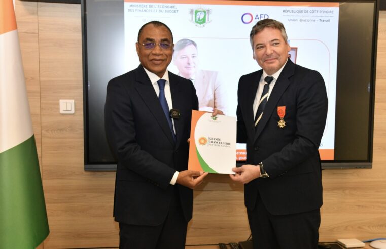 Côte d&rsquo;Ivoire : adrien haye décoré pour son engagement au développement du pays