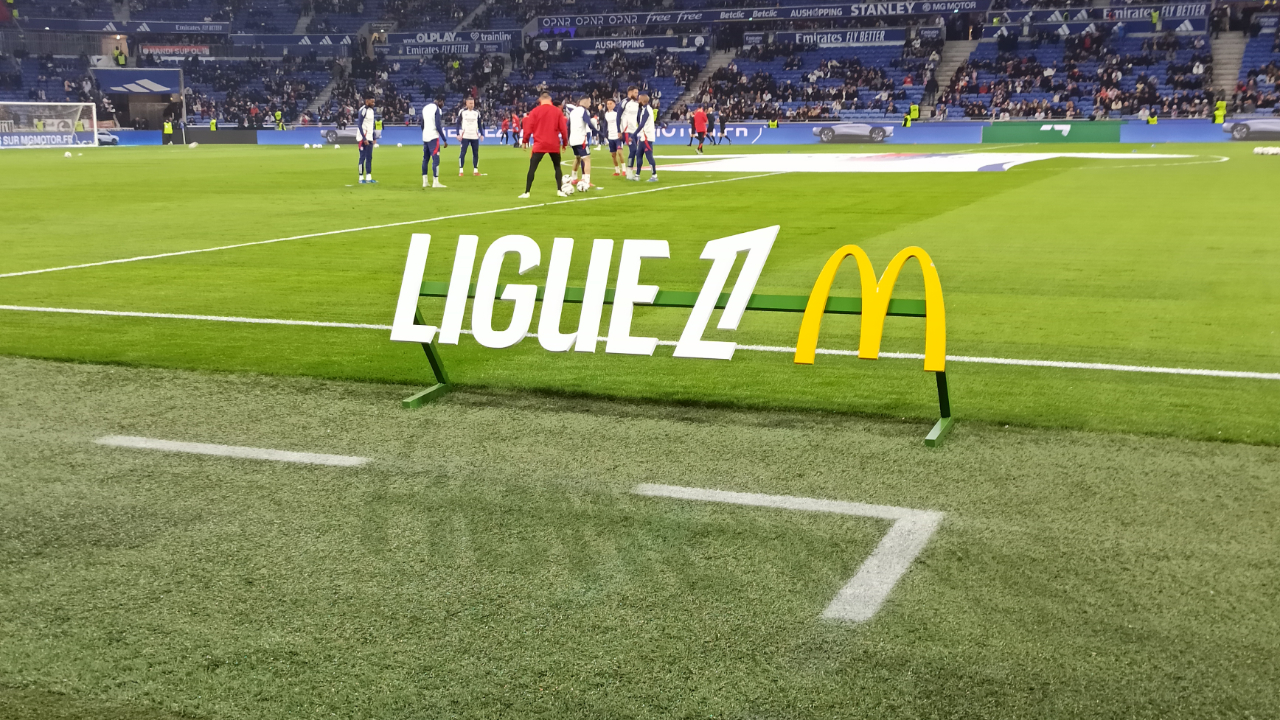Ligue 1 : l&rsquo;olympique lyonnais et l&rsquo;auxerre attendent la champions league
